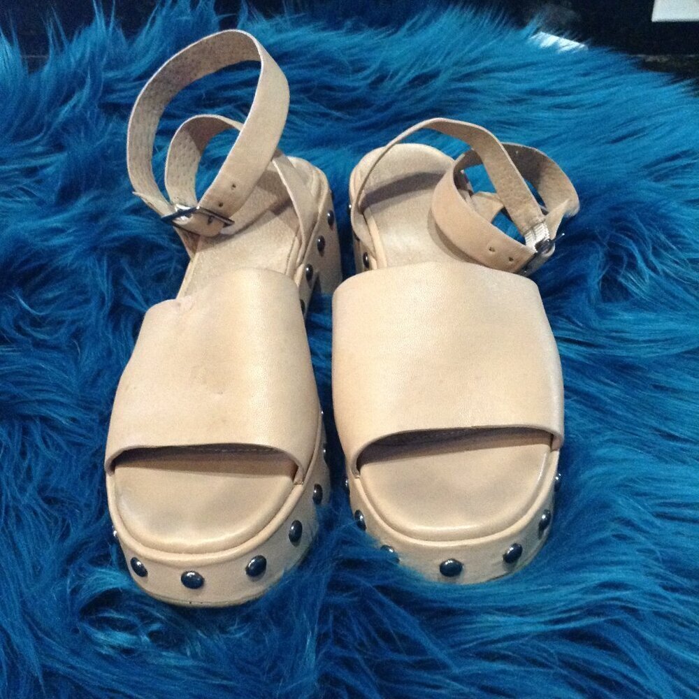 Seychelles (Anthropology) sandals "7.5" Trending Bohemian Y2k Retro Studded Chic - Picture 1 of 5